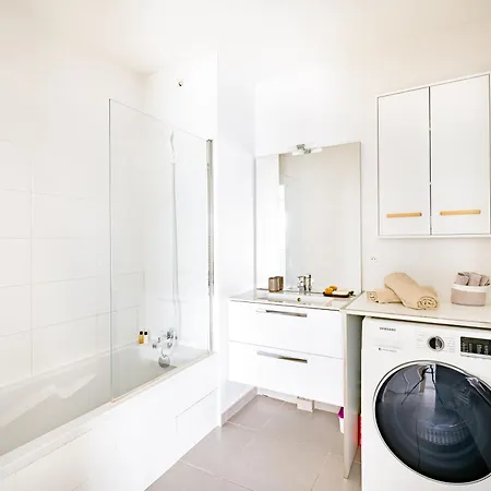 Apartment T2 Neuf - Grande Terrasse De 25m2 Saint-Priest (Rhone)